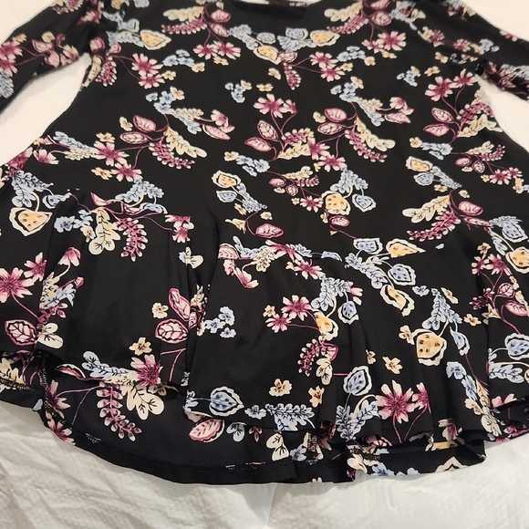 Style & Co. Floral Blouse - Black, Pink, Yellow - Picture 4 of 6